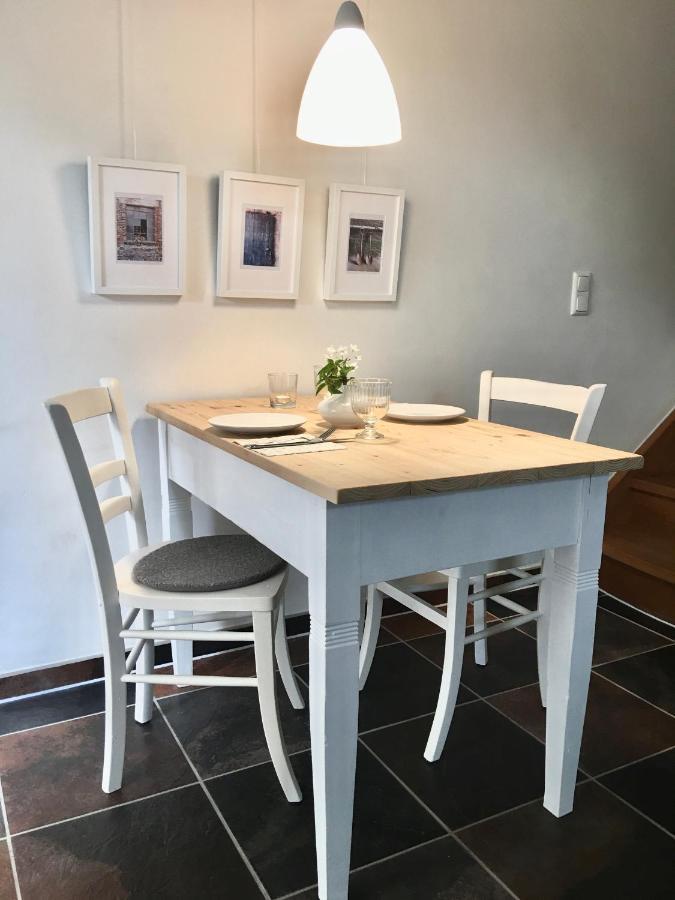 Komplettes Ferienhaus Fuer Bis Zu 4 Personen Dornheim Exterior photo